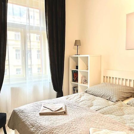 Leger Residence Apartment Prag Exterior foto